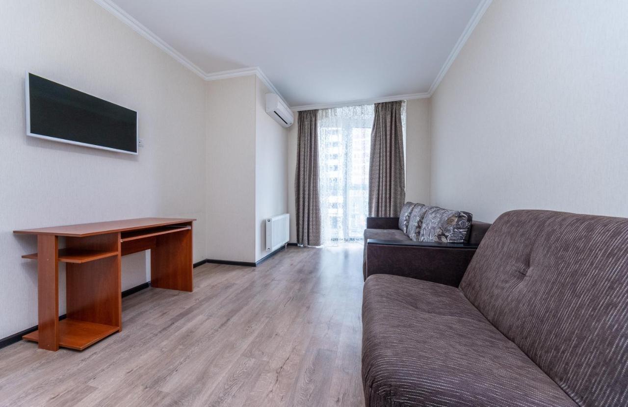 Appartement Flatrent Drahomanova 2A à Kiev Extérieur photo